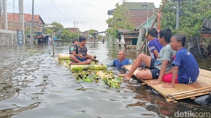 Aiptu Sumeri Manfaatkan Lahan Kosong Jadi Kebun Jagung, Kapolres Salatiga