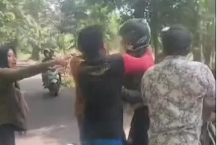 Aksi Gagal, Begal Di Pantai Kuripan Subah Batang Dihajar Warga