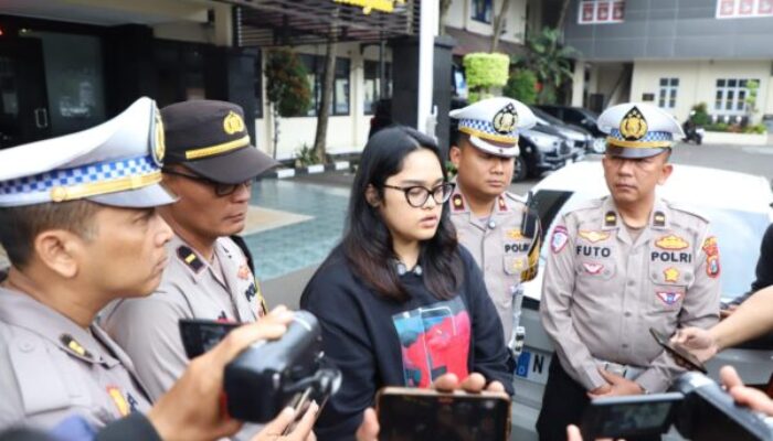 Satlantas Polresta Malang Kota Sigap Amankan Pengemudi BMW Berpelat Bodong