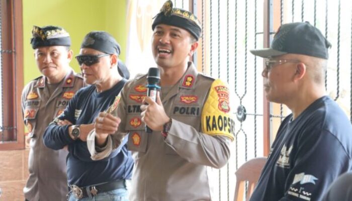 Kapolres Jembrana Gelar Jumat Curhat Bersama Klub Motor Besar