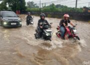 Banjir Ganggu Lalu Lintas Di Jalan Jogja Solo Dan Exit Tol