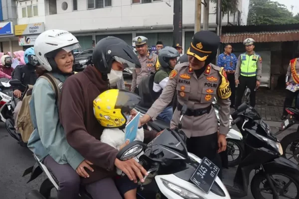 Cegah Kemacetan, Truk Dilarang Masuk Ungaran Pagi Hari, Kapolres Ingatkan