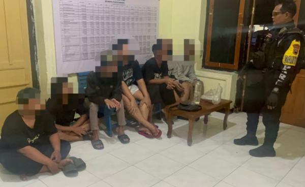 Digerebek Saat Pesta Ciu, 7 Warga Solo Tak Berkutik Di