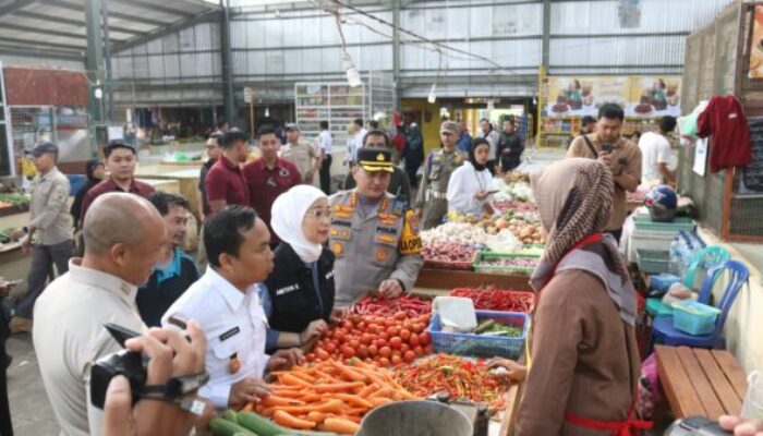 Forkopimda Malang Sidak, Pastikan Stok Pangan Aman dan Harga Stabil