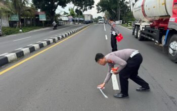 Gagal Menyalip Truk, Pemotor Wanita Tewas Di Jalan Magelang Sleman