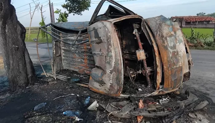 Pikap Grandmax Angkut Thiner Terbakar di Grobogan, Begini Kronologinya