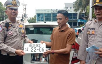 Honda Jazz Berpelat Jepang Di Malang Ditilang, Pengemudi Minta Maaf