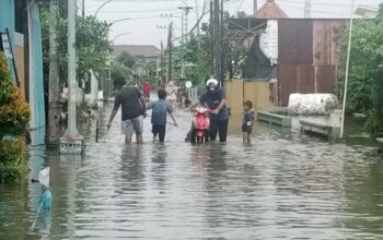 Hujan Deras Guyur Semarang, Banjir Dan Longsor Terjang Sejumlah Wilayah