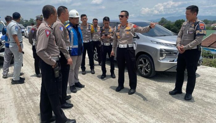 Jalur Mudik Lebaran, Dirlantas Polda Jateng Lakukan Inspeksi di Tol Jogja-Solo