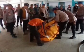 Kapal Nelayan Tenggelam Di Pesisir Pekalongan, 1 Abk Tewas Dan