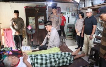 Kapolres Jembrana Hadirkan Minggu Kasih, Warga Terima Bantuan Sosial