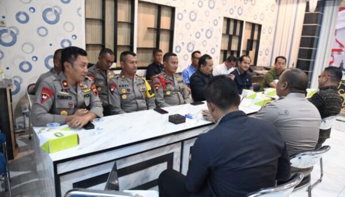 Kapolri Perintahkan Riset Penggunaan Senjata di Jateng dan Jatim