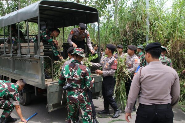 Karya Bakti Bersama Tni Polri, Sinergi Nyata Untuk Kesejahteraan Rakyat