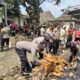 Kebakaran Di Demak, Polisi Bergerak Cepat Bantu Warga Terdampak