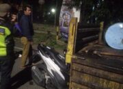 Kecelakaan Mengerikan Di Malang, Pemuda Hantam Truk Berhenti Hingga Motor