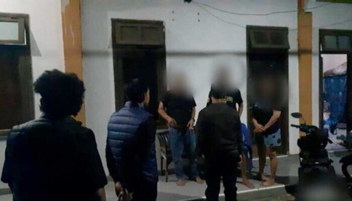 Polisi Grebek Kos-kosan di Jepara, Temukan Muda-Mudi Pesta Miras