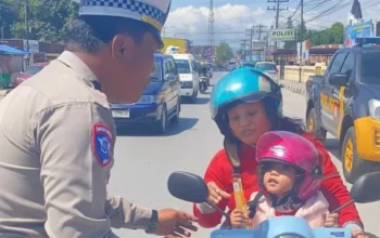 Lewat Operasi Toba 2025, Polres Humbahas Ajak Warga Tertib Lalu