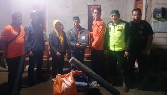 Polisi Gerak Cepat Bantu Warga Terdampak Longsor di Boyolali