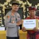 Minggu Kasih Di Jembrana, Kapolres Salurkan Bantuan Untuk Warga