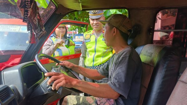 Ops Keselamatan Candi 2025 : Polres Batang Giatkan Sosialisasi Tertib