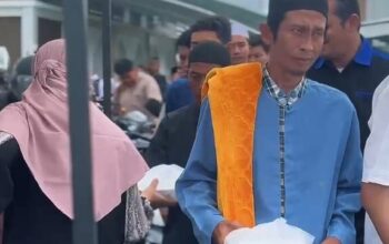 Peduli Sesama, Dkm Natabel Jannah Palangkaraya Adakan Kegiatan Amal Jumat