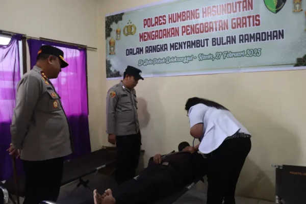 Peduli Warga, Polres Humbahas Gelar Pemeriksaan Kesehatan Gratis Jelang Ramadhan