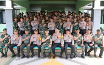 Perkuat Kolaborasi, Tni Polri Giatkan Karya Bakti Bersama