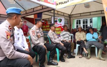 Polres Banjarnegara Hadir Dan Peduli Korban Tanah Longsor Pejawaran