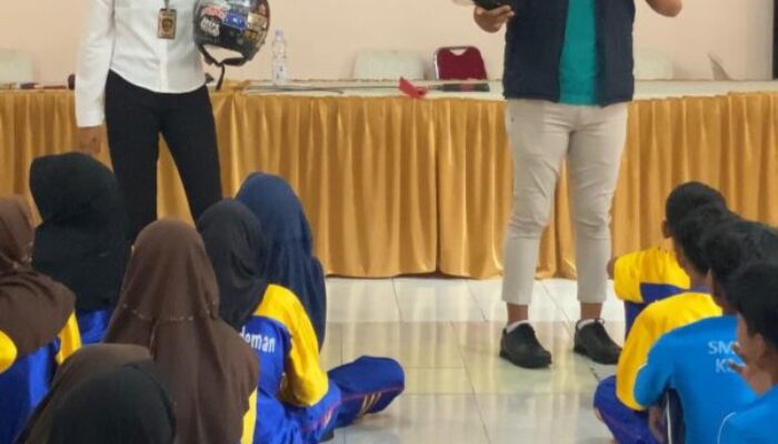 Satreskrim Polres Batang Gelar Sosialisasi Pencegahan Kenakalan Remaja di SMP N 1 Kandeman