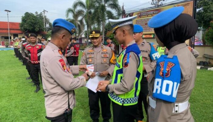 Polres Batang Gelar Sidak Kelengkapan Kendaraan Anggota Sebelum Bertugas