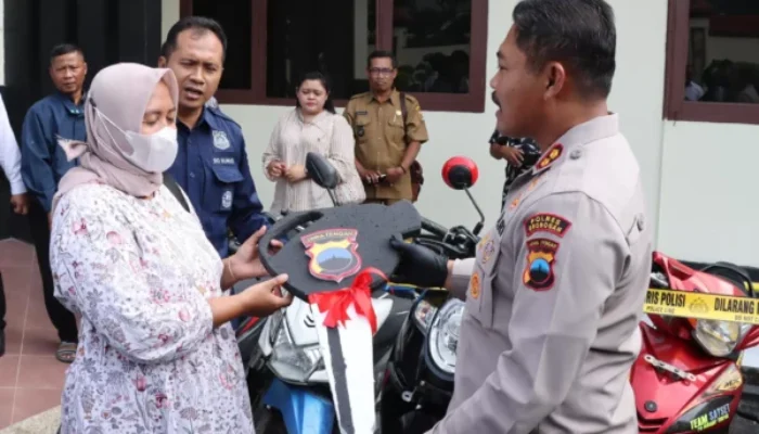 Pelaku Curanmor Dibekuk! Polres Grobogan Serahkan Motor Kembali ke Pemiliknya