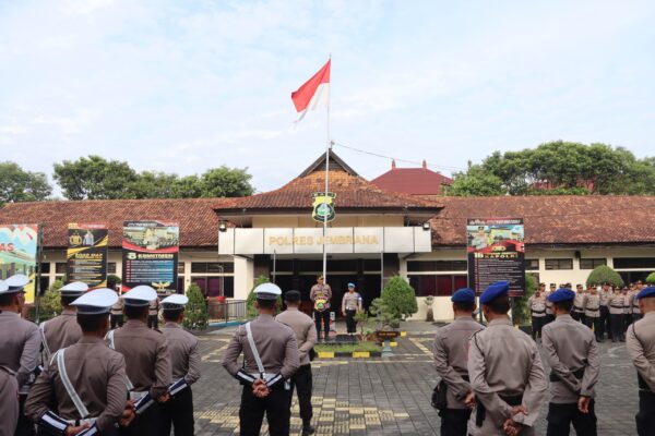 Polres Jembrana Gelar Apel Jam Pimpinan Di Awal Pekan