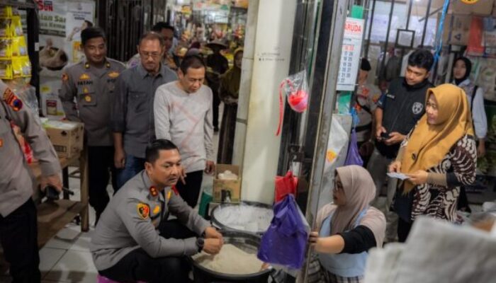 Satgas Pangan Polres Batang dan Disperindagkop Sidak Pasar Induk Jelang Ramadan, Pantau Harga Bahan Pokok