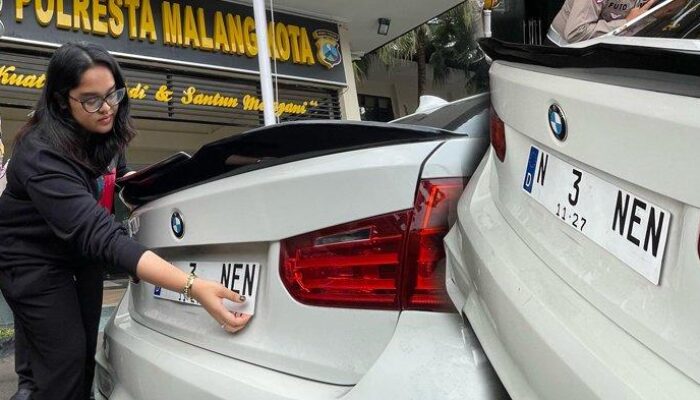 Mahasiswi Asal Pekanbaru dengan BMW Plat N 3 NEN Viral di TikTok, Ini Alasannya