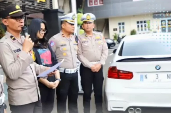 Viral Dengan Nopol Tak Pantas, Mobil Bmw Kena Tilang Di