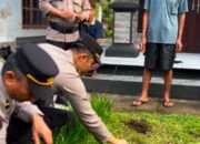 Warga Yeh Kuning Terima Bibit Cabai dan Terong dari Polsek Kota Jembrana