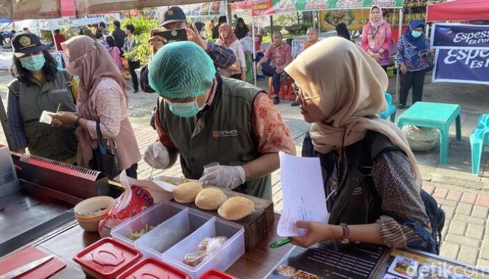 BPOM Gerebek Pasar Kuliner Aloon-Aloon Semarang, Temukan Makanan Berboraks!