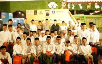 Berkah ramadan, kapolrestabes semarang berbagi dengan anak yatim