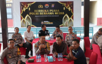 Buka puasa bersama, polres lamandau dan pwi perkokoh hubungan