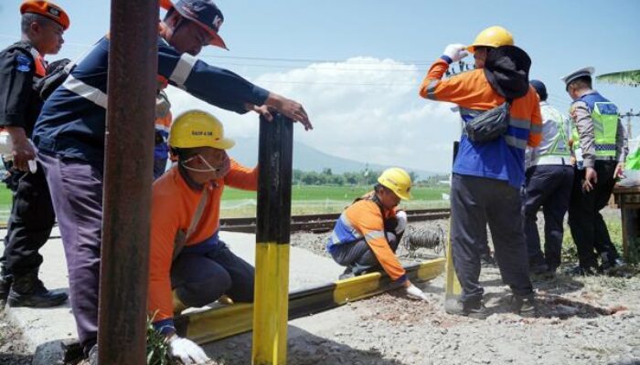 Daop 4 Semarang Siap Tutup Pelintasan Sebidang Tak Dijaga Demi Keselamatan KA