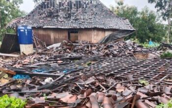 Grobogan Dilanda Bencana Ganda, Tornado Hancurkan Rumah Dan Banjir Melanda