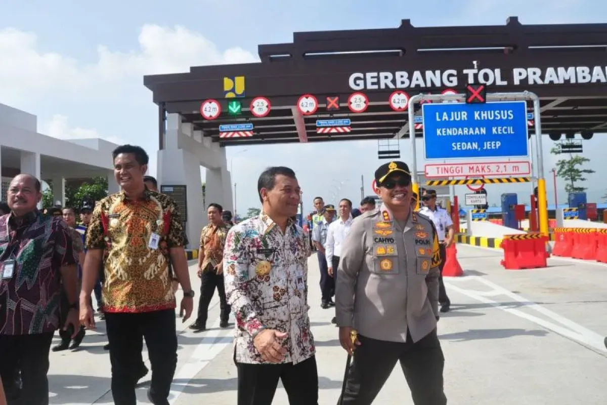 Gubernur jateng pantau kesiapan tol klaten menuju yogyakarta