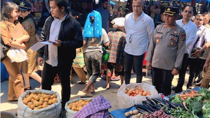 Harga bahan pokok masih stabil, polres humbahas terus lakukan pemantauan