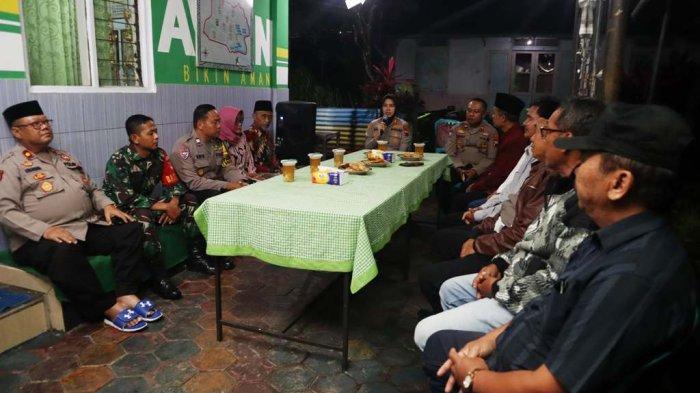 Jaga keamanan ramadan, polres magelang kota sisir pos siskamling