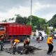 Jalan jogja solo di kraguman klaten diperbaiki, pengguna jalan diimbau waspada