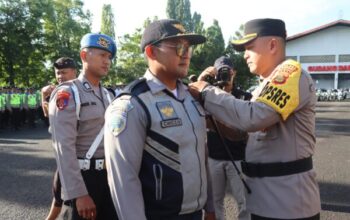 Kapolres jembrana pimpin apel ops ketupat agung 2025, pastikan pelayanan