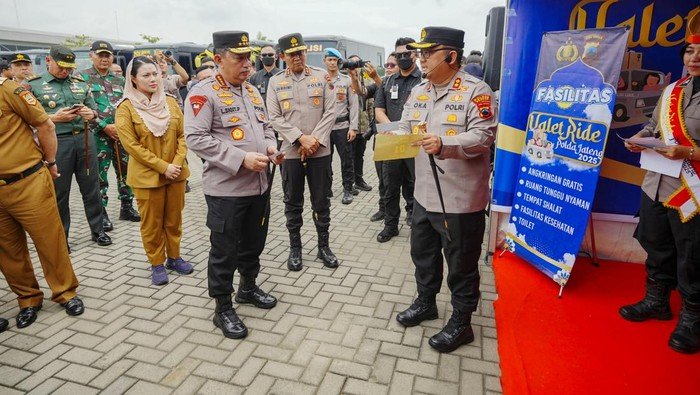 Kapolri pantau kesiapan layanan valet and ride untuk pemudik motor