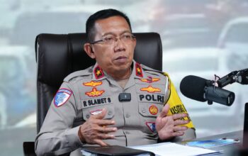 Kebijakan pembatasan kendaraan sumbu tiga dan penerapan delaying system memperlancar