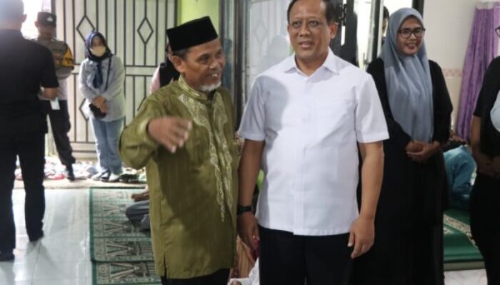 Takmir Masjid AL-MA’ARUF: Terima Kasih Kapolda Kaltara, Bantuan Ini Sangat Berarti!