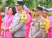 Kunjungan perdana ke polres kobar, kapolda kalteng terima penyambutan adat